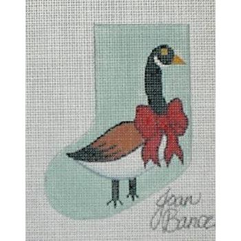 #824 Goose Ornament Image